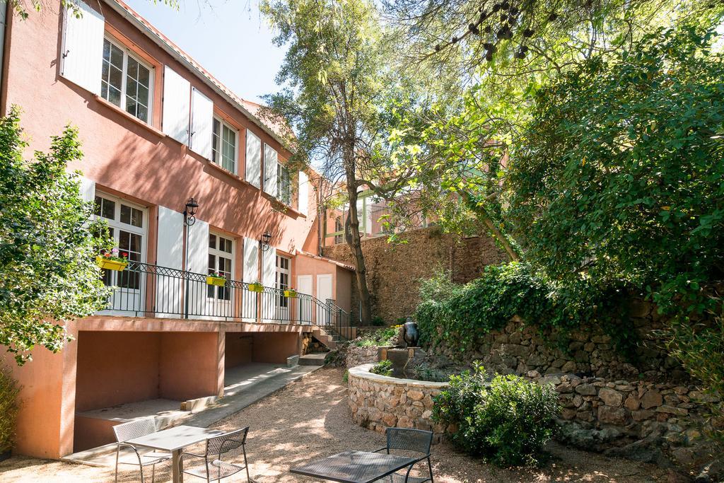 B&B Le Logis Du Mas Σετ Εξωτερικό φωτογραφία