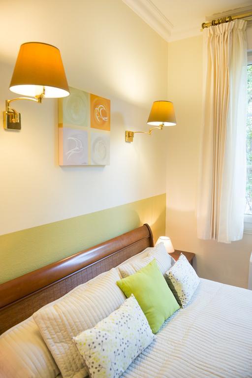 B&B Le Logis Du Mas Σετ Εξωτερικό φωτογραφία